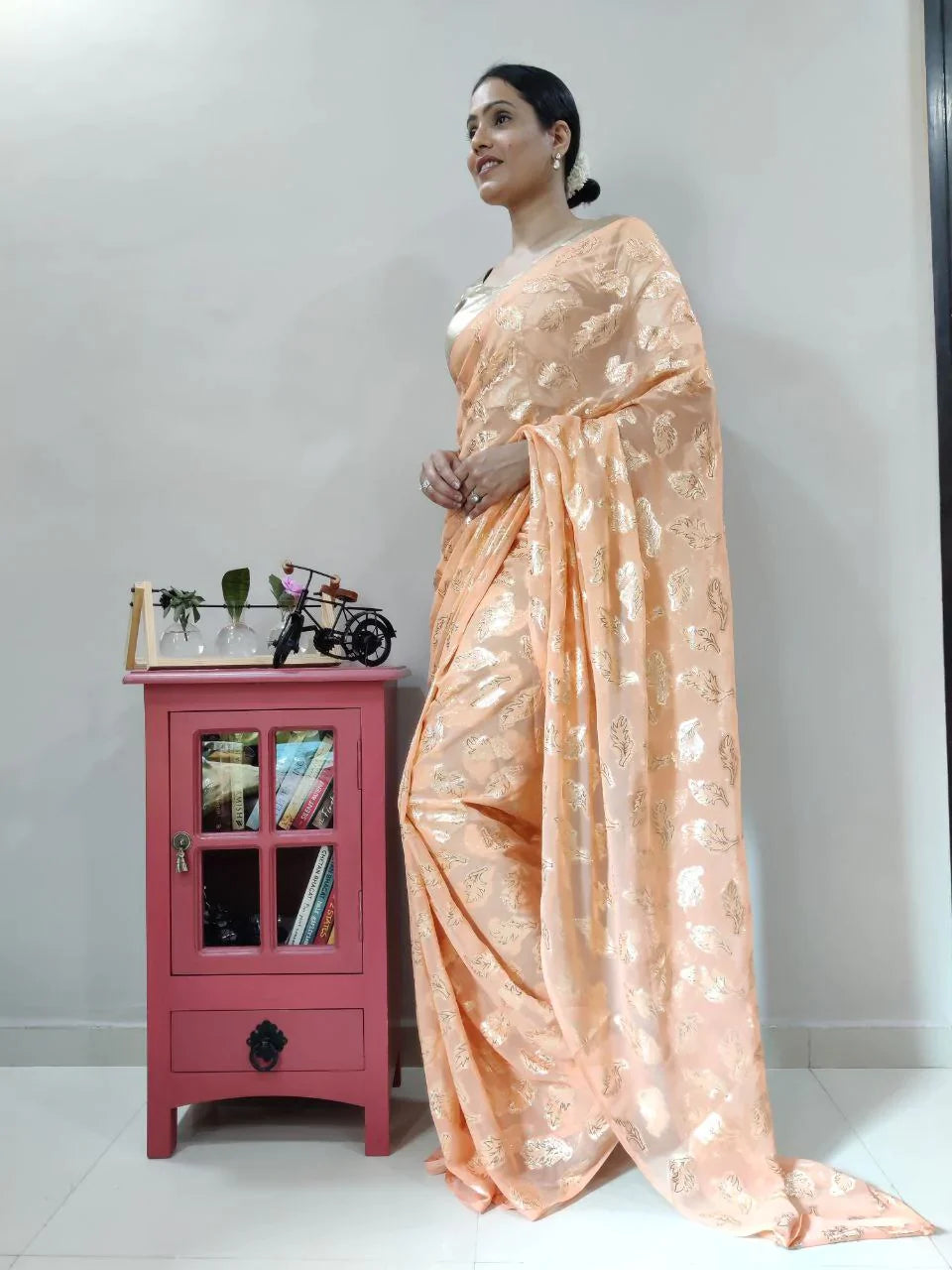 1-MIN READY TO WEAR SAREE IN PURE VISCOS ZARI WEAVING