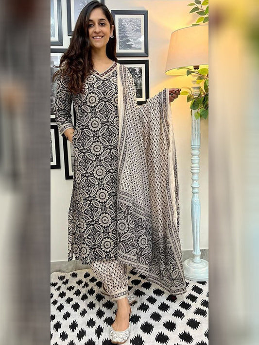 Black & Off White Floral Afghani Kurti With Pant & Dupatta Set