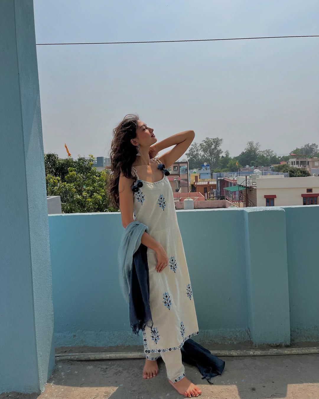 DESIGNER STRIPPED KURTI AND PANT IN COTTON  WITH DUPATTA