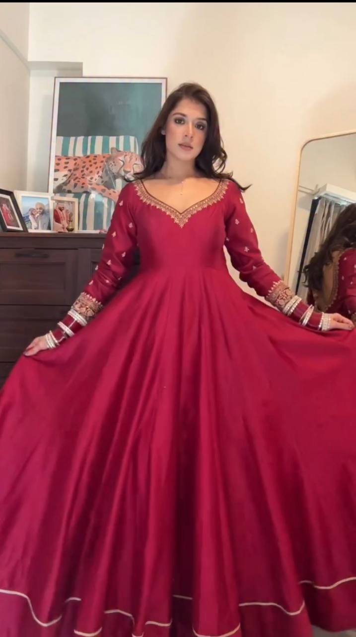 Chinon Anarkali Suit Thread with Sequence work