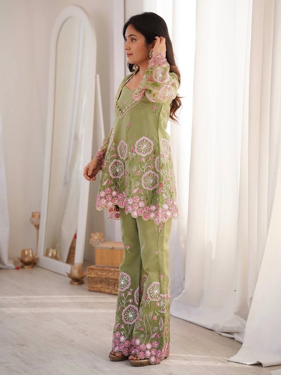 Aurenza Gold Crush Palazzo Ensemble