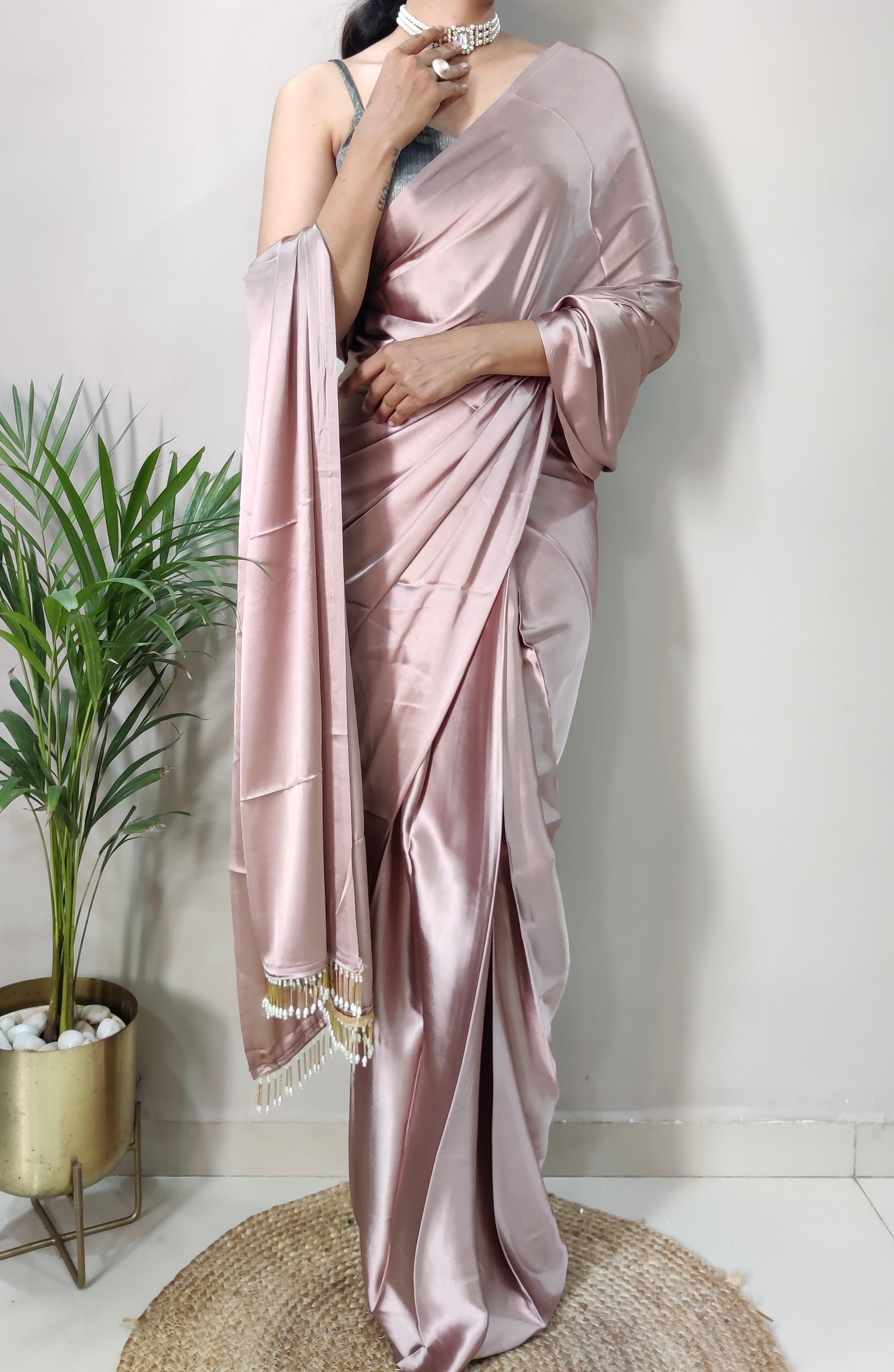 Off White Shimmer Silk Designer Saree | Kolour