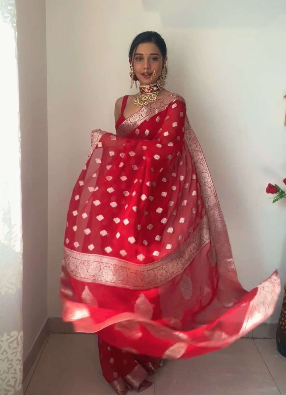 1 Min Ready To Wear Banarasi Silk Saree With Blouse